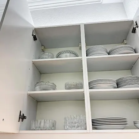 Zentrale Mit Balkon Fuer 10 Gaeste 슈투트가르트
