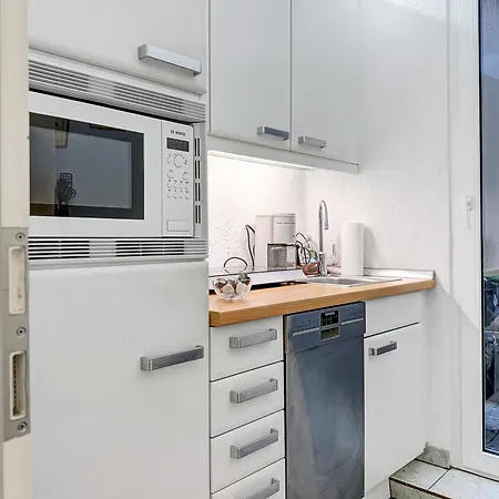 Zentrale Mit Balkon Fuer 10 Gaeste